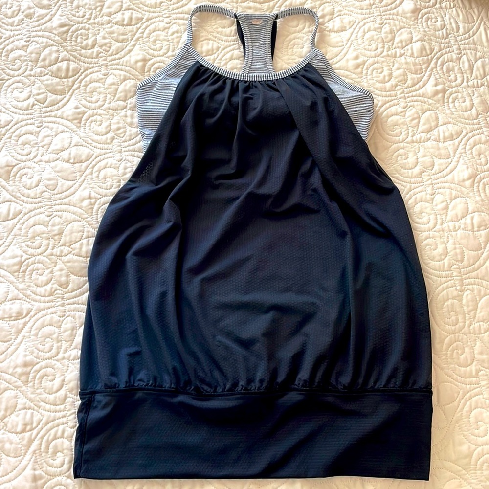 Lululemon No Limits Tank | Black & White | Size 4